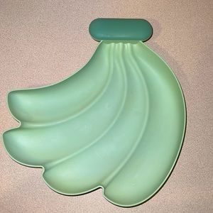Plastic Banana Shaped Dessert Plate